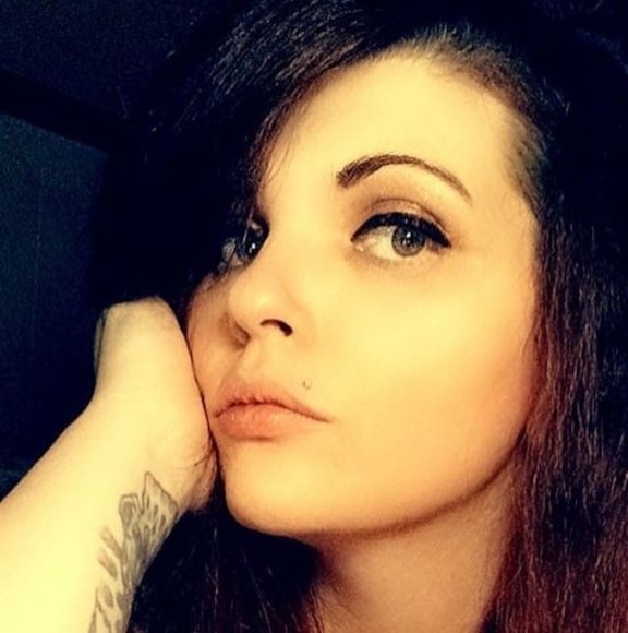 Meet your Posher, Jenita - Picture 1 of 1